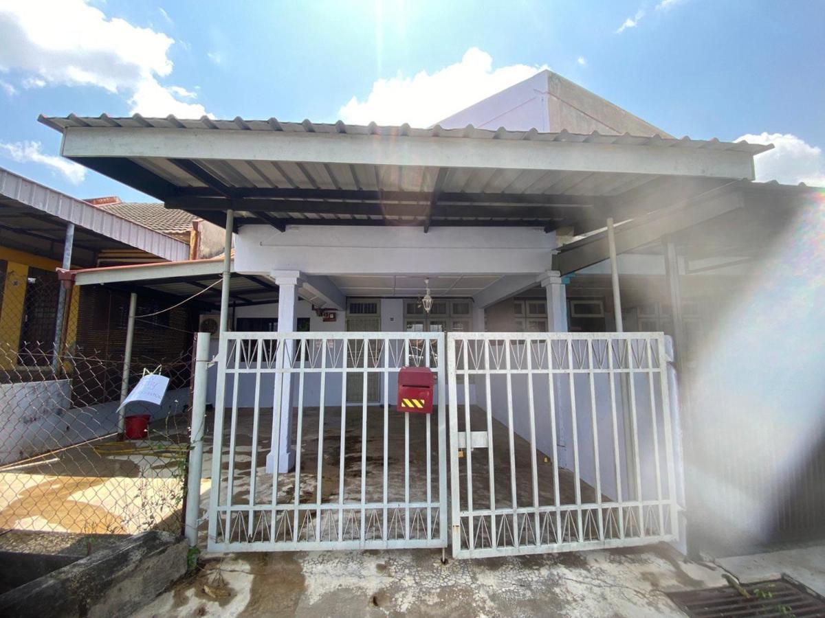 Iman Homestay - Islam Only Kuantan Exterior foto